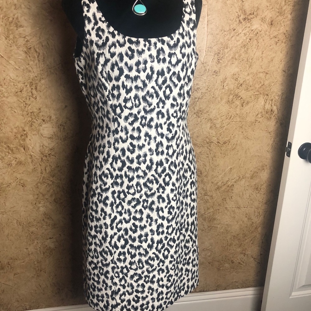 Isabella DeMarco size 8 leopard print dress